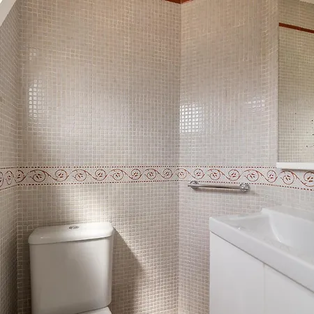 Stylish Private - Your Private Urban Escape In Hotel